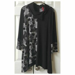 IC by Connie K Tunic XL Abstract Gray Black Lagenlook Artsy Asymmetrical EUC
